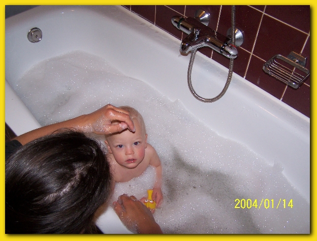 599x448 pixels (222K)